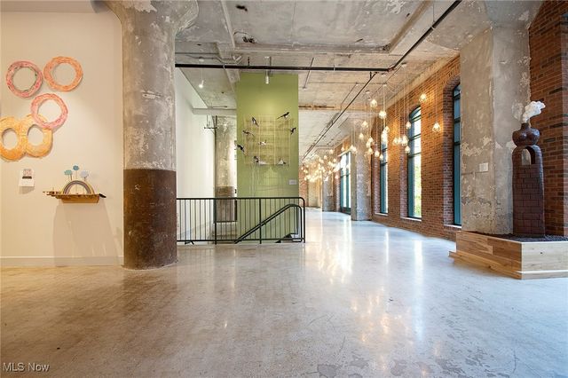 725 Johnson Court 524, Cleveland, OH 44113