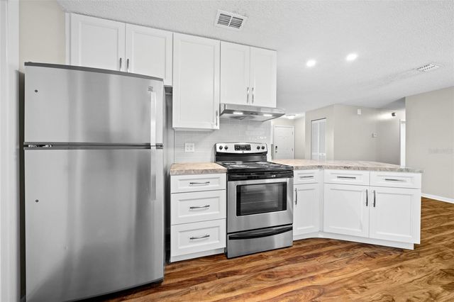 1820 SE 57TH AVENUE, Ocala, FL 34480