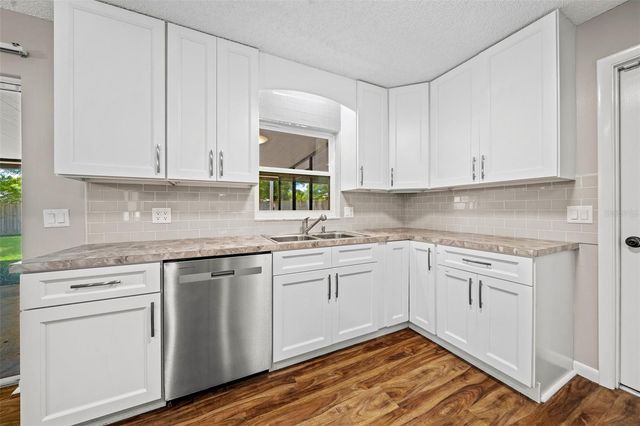 1820 SE 57TH AVENUE, Ocala, FL 34480
