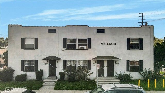 300 E 55th Street, Los Angeles, CA 90011