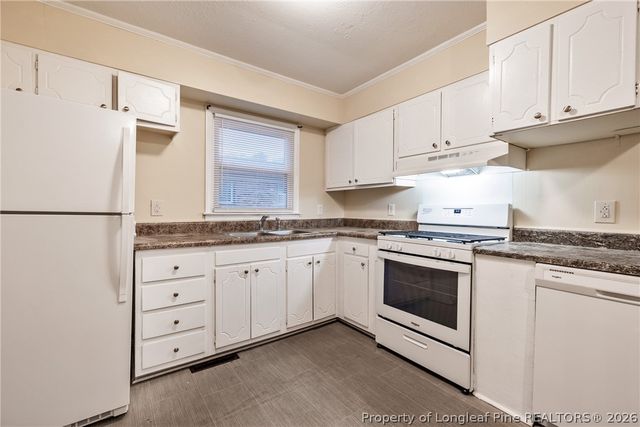 429 Morningside Drive, Fayetteville, NC 28311
