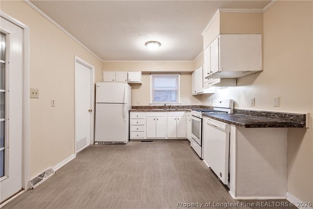 429 Morningside Drive, Fayetteville, NC 28311