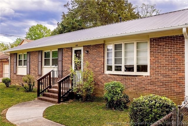 429 Morningside Drive, Fayetteville, NC 28311