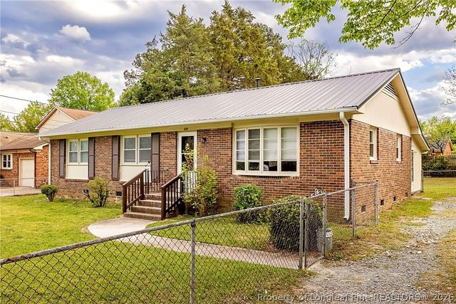 429 Morningside Drive, Fayetteville, NC 28311