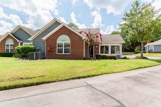 1187 OAK TIMBER CIR # 33, Collierville, TN 38017