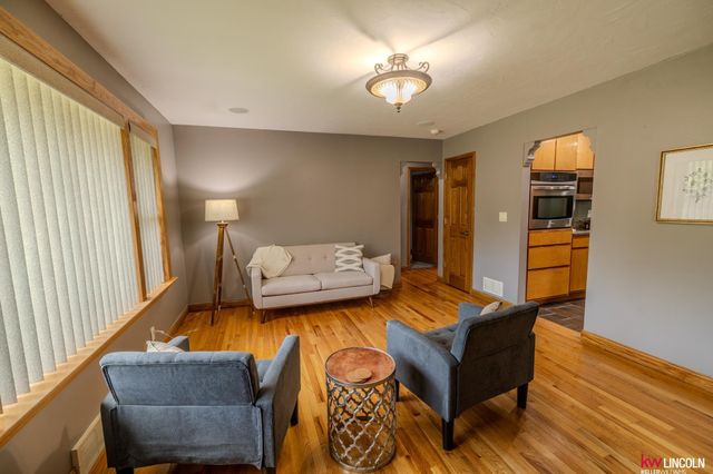 3555 Sewell Street, Lincoln, NE 68506