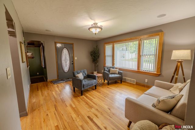 3555 Sewell Street, Lincoln, NE 68506