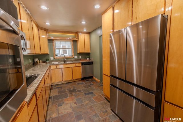 3555 Sewell Street, Lincoln, NE 68506