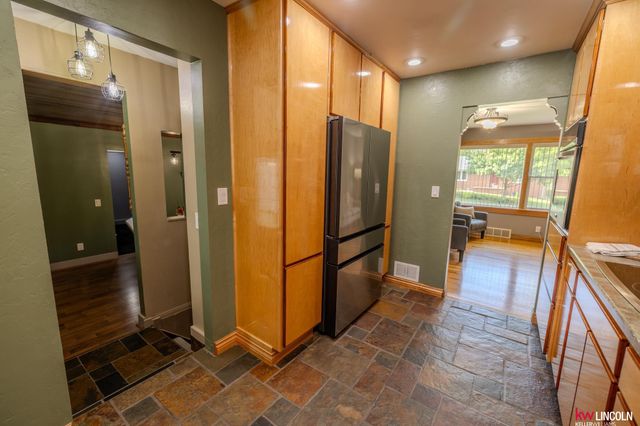 3555 Sewell Street, Lincoln, NE 68506