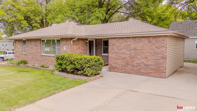 3555 Sewell Street, Lincoln, NE 68506