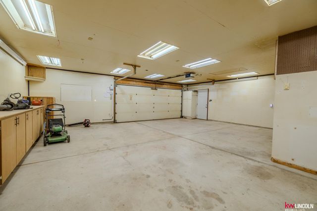 3555 Sewell Street, Lincoln, NE 68506