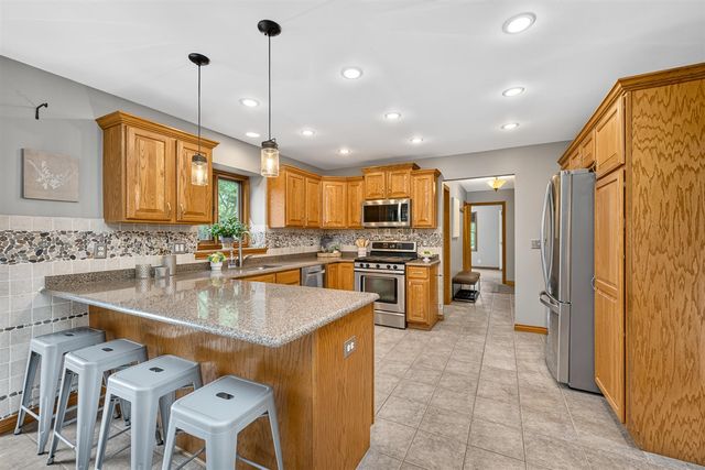 60625 Valley View Boulevard, Mattawan, MI 49071