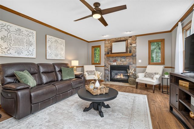 60625 Valley View Boulevard, Mattawan, MI 49071