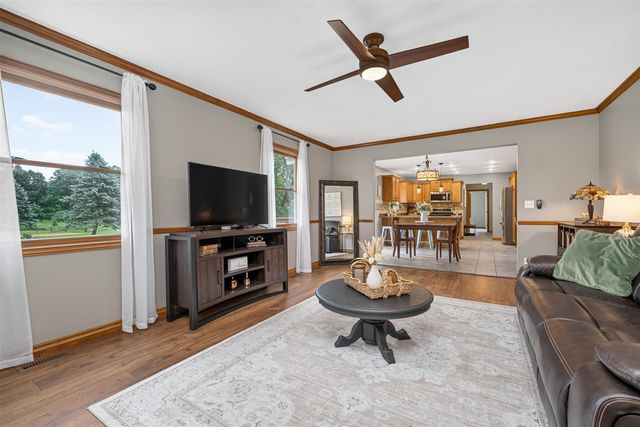 60625 Valley View Boulevard, Mattawan, MI 49071