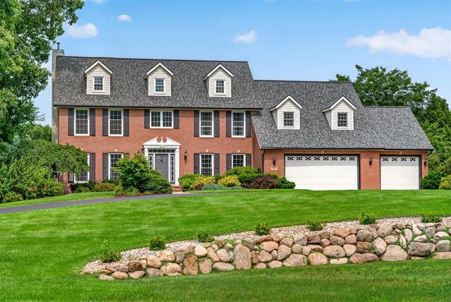 60625 Valley View Boulevard, Mattawan, MI 49071