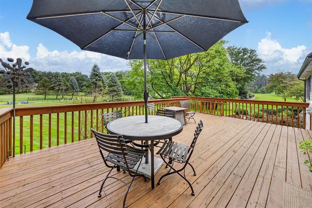 60625 Valley View Boulevard, Mattawan, MI 49071