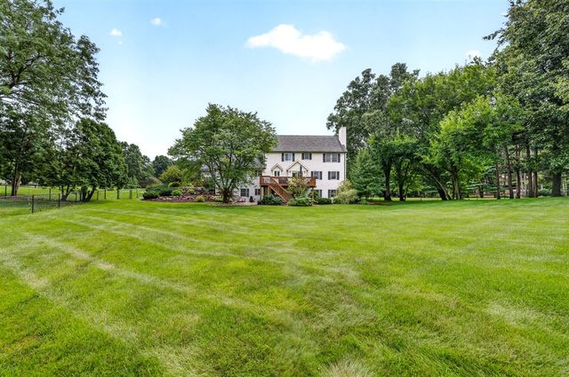 60625 Valley View Boulevard, Mattawan, MI 49071