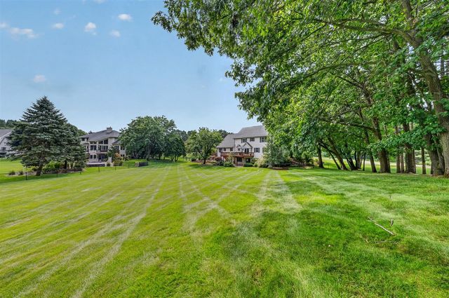 60625 Valley View Boulevard, Mattawan, MI 49071