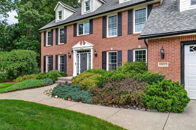 60625 Valley View Boulevard, Mattawan, MI 49071