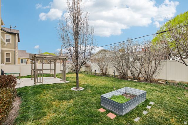 566 E 9270 S, Sandy, UT 84070