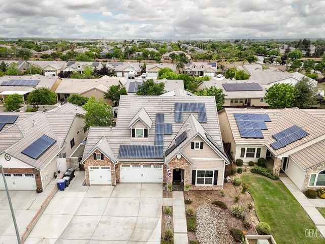 12914 Morning Song Street, Bakersfield, CA 93314