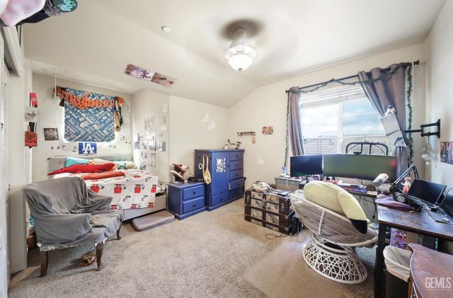 12914 Morning Song Street, Bakersfield, CA 93314