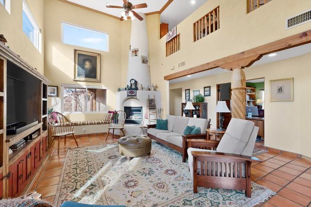 4530 San Isidro Street NW, Albuquerque, NM 87107