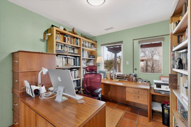 4530 San Isidro Street NW, Albuquerque, NM 87107