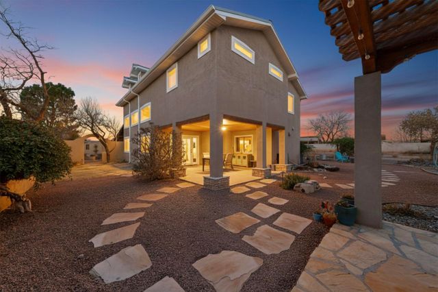 4530 San Isidro Street NW, Albuquerque, NM 87107