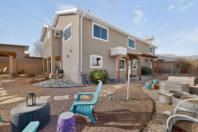 4530 San Isidro Street NW, Albuquerque, NM 87107