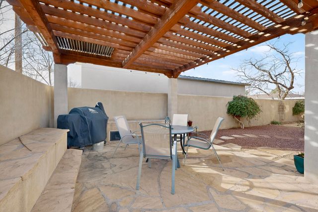 4530 San Isidro Street NW, Albuquerque, NM 87107