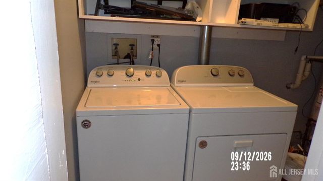13 Heritage Square, Sayreville, NJ 08872