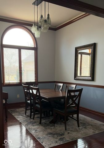 6230 Sampson Court, Indianapolis, IN 46237