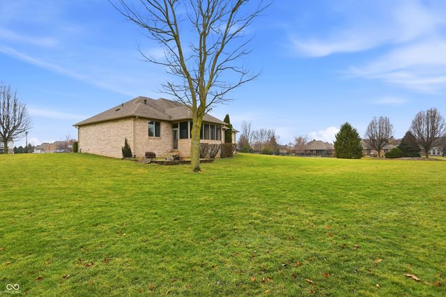 6230 Sampson Court, Indianapolis, IN 46237