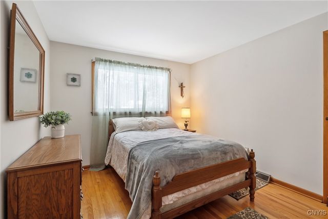 304 Colony Park Drive, Salina, NY 13088