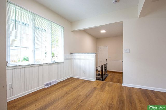 3604 S 78th Street, Omaha, NE 68124