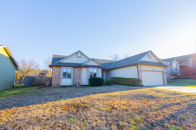 9305 E Clark St, Wichita, KS 67207