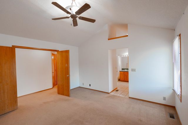 9305 E Clark St, Wichita, KS 67207