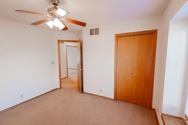 9305 E Clark St, Wichita, KS 67207