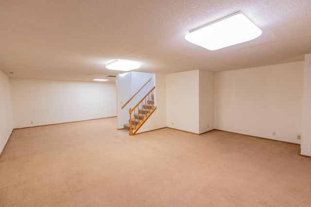 9305 E Clark St, Wichita, KS 67207