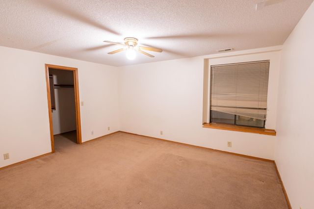 9305 E Clark St, Wichita, KS 67207