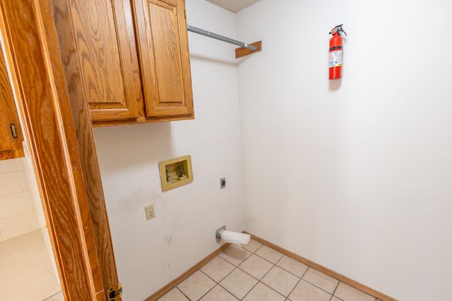 9305 E Clark St, Wichita, KS 67207