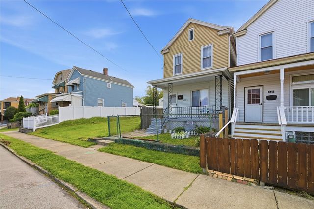 342 W 13th Ave, Homestead, PA 15120
