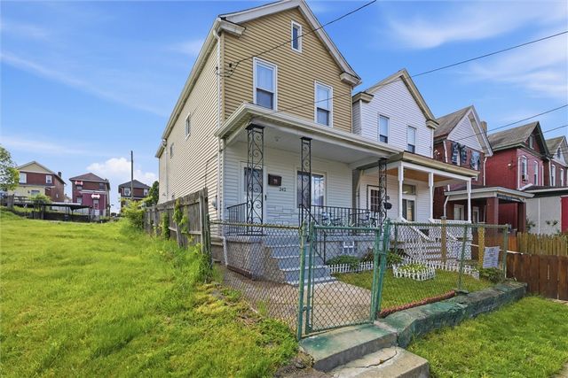 342 W 13th Ave, Homestead, PA 15120