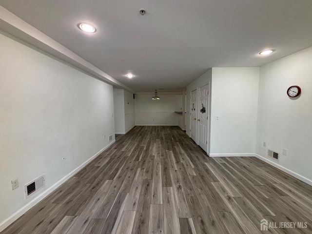 116 Chariot Court 116, Piscataway, NJ 08854