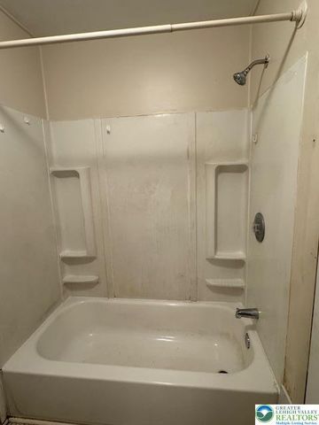 1615 West south Street 1, Allentown City, PA 18104