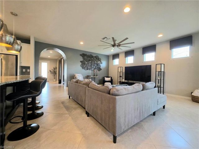 10805 Dennington RD, Fort Myers, FL 33913