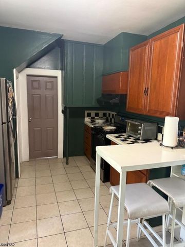 736 W Front St, Plainfield City, NJ 07060