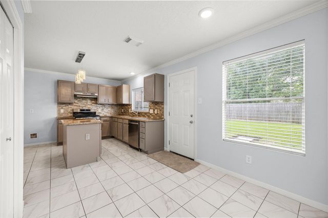 1146 Pennygent Lane, Channelview, TX 77530