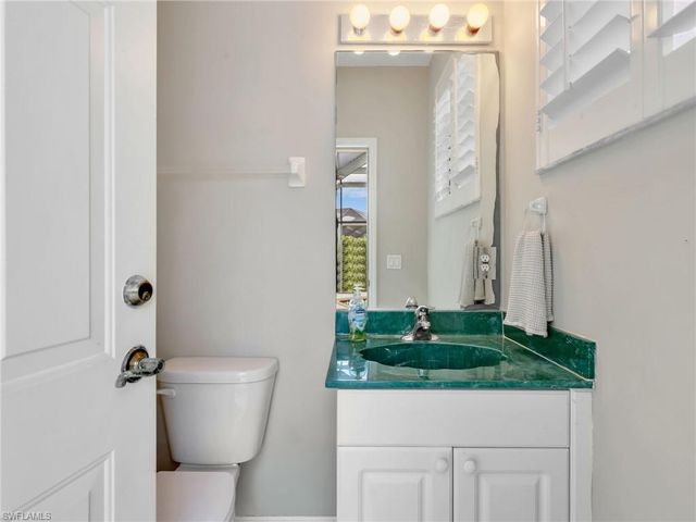 11163 Longshore WAY E, Naples, FL 34119